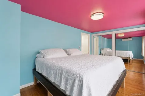 550 Cross Bay Boulevard Broad Channel NY 11693