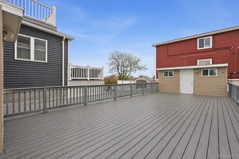 550 Cross Bay Boulevard Broad Channel NY 11693