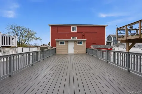 550 Cross Bay Boulevard Broad Channel NY 11693