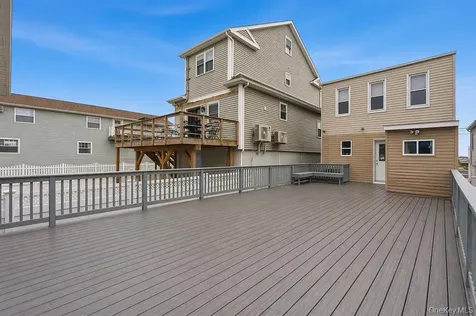 550 Cross Bay Boulevard Broad Channel NY 11693