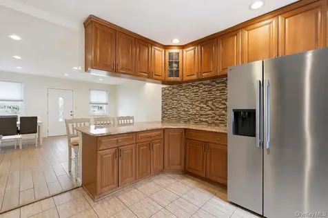 550 Cross Bay Boulevard Broad Channel NY 11693