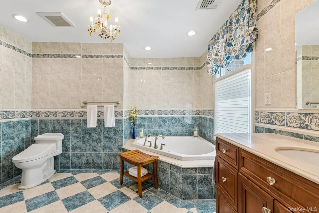 1442 Stevenson Circle Hewlett NY 11557