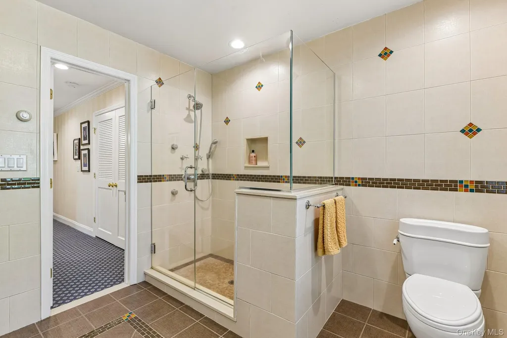 1442 Stevenson Circle Hewlett NY 11557