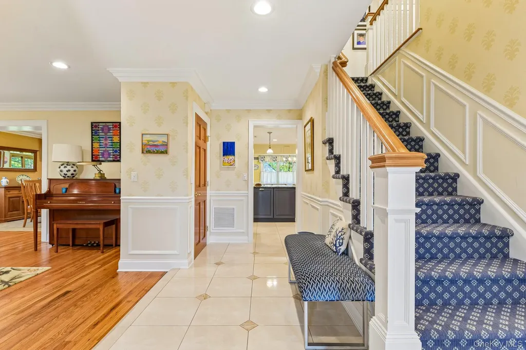 1442 Stevenson Circle Hewlett NY 11557