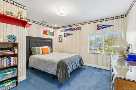 1442 Stevenson Circle Hewlett NY 11557