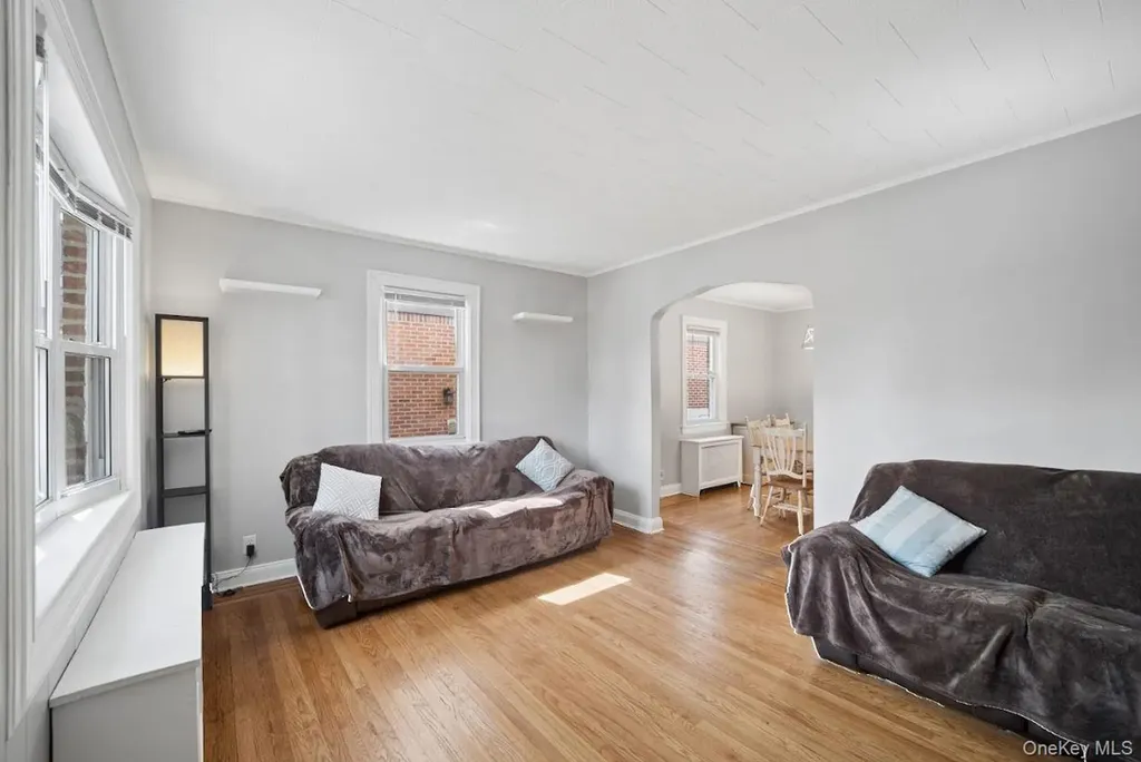 60-56 69th Lane Maspeth NY 11378