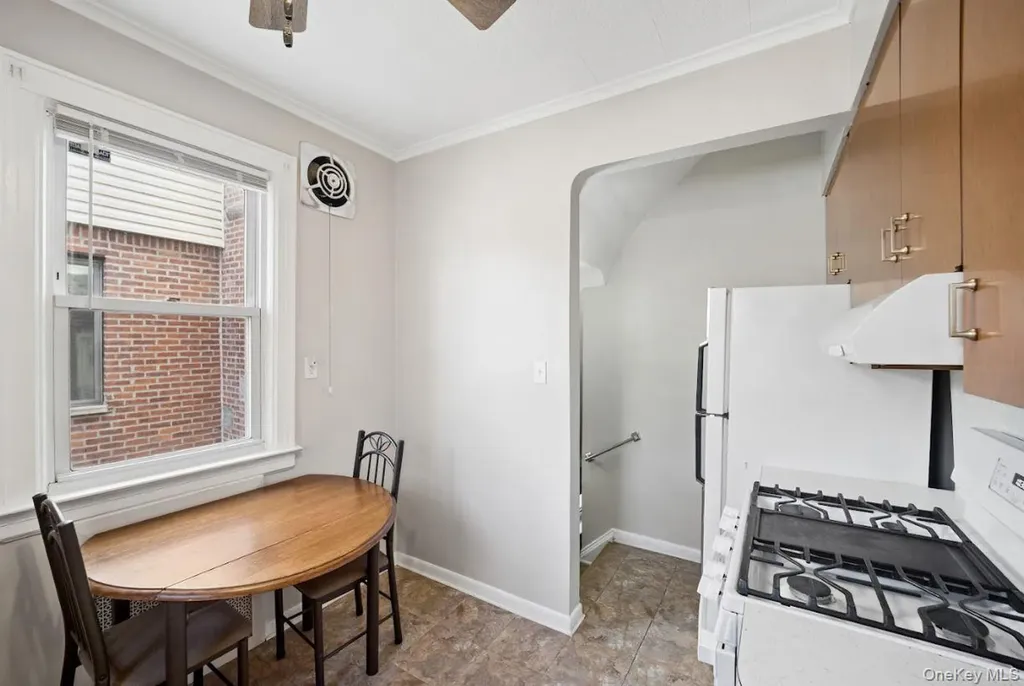 60-56 69th Lane Maspeth NY 11378
