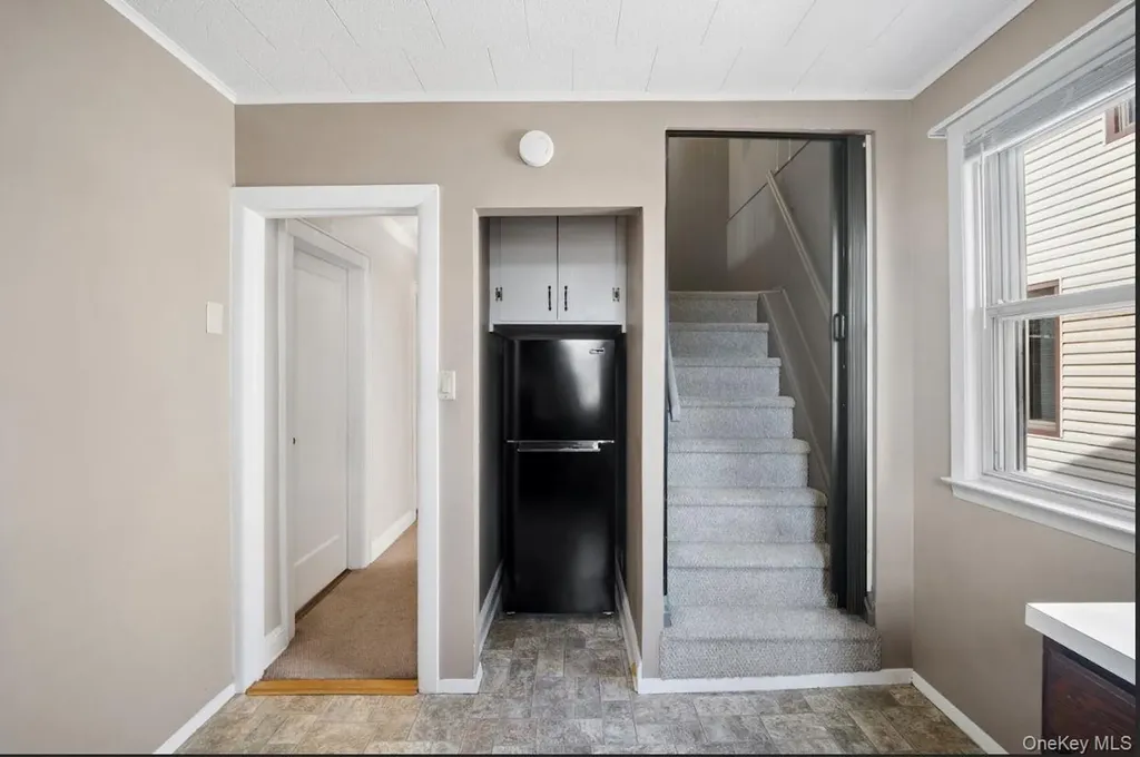 60-56 69th Lane Maspeth NY 11378