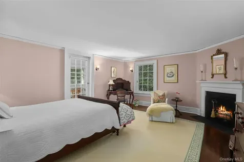 328 Mclain Street Bedford Hills NY 10507