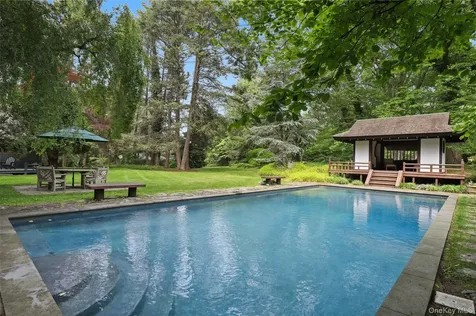 328 Mclain Street Bedford Hills NY 10507
