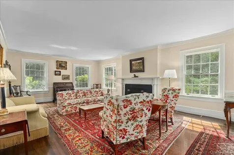 328 Mclain Street Bedford Hills NY 10507