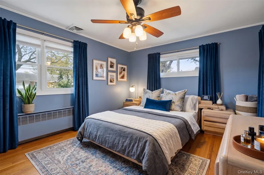 2489 Eileen Road Oceanside NY 11572