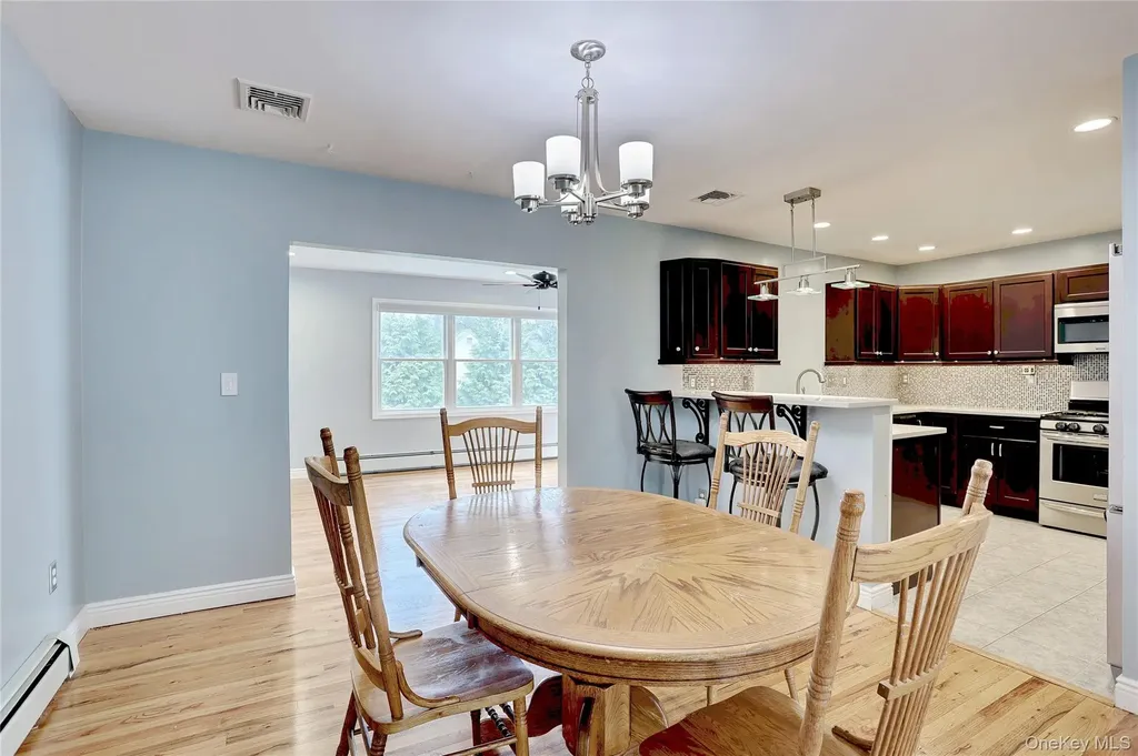 6 Hemlock Lane Thiells NY 10984