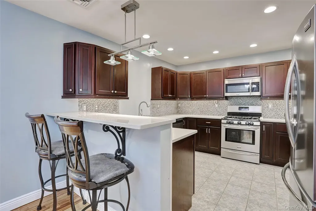 6 Hemlock Lane Thiells NY 10984