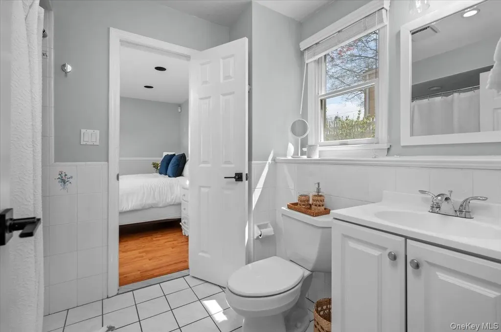 44 Askins Place New Rochelle NY 10801