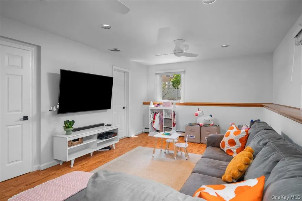 44 Askins Place New Rochelle NY 10801