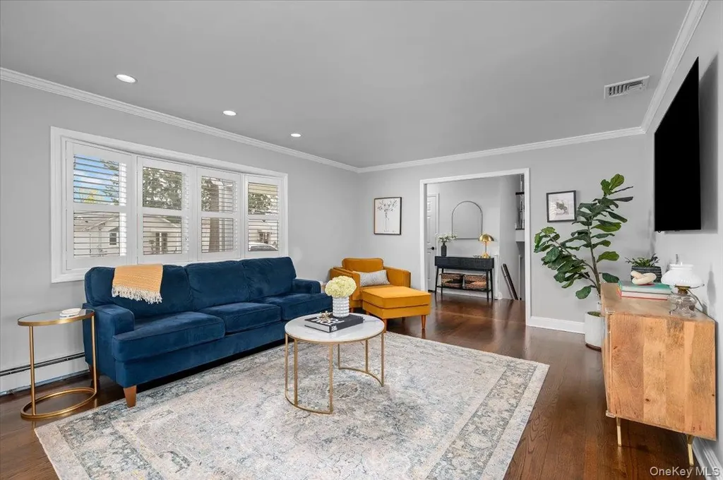 44 Askins Place New Rochelle NY 10801
