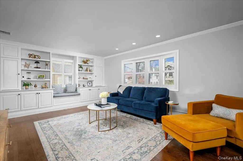 44 Askins Place New Rochelle NY 10801