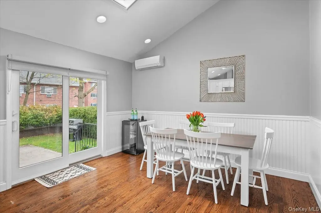 44 Askins Place New Rochelle NY 10801