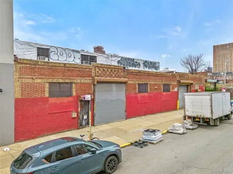 200 Cook Street Brooklyn NY 11206