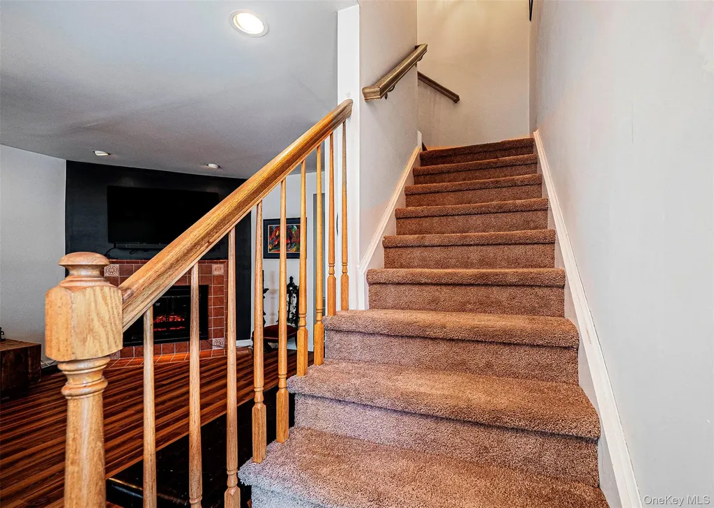 40 Weathervane Way Warwick NY 10990