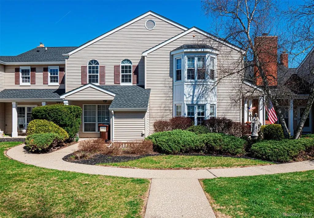 40 Weathervane Way Warwick NY 10990