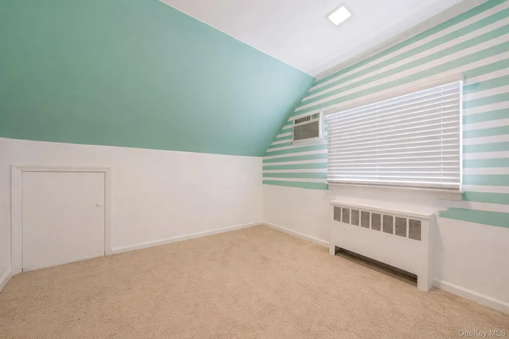 2 Drake Lane Levittown NY 11756