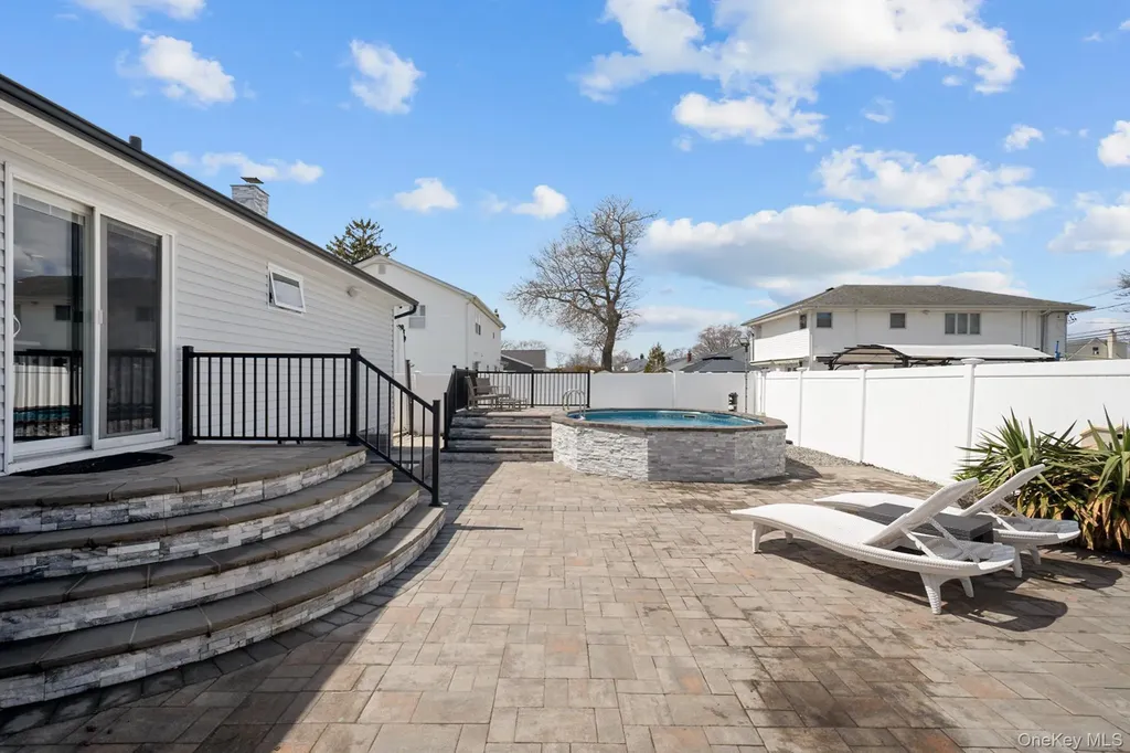 145 Ecker Avenue West Babylon NY 11704