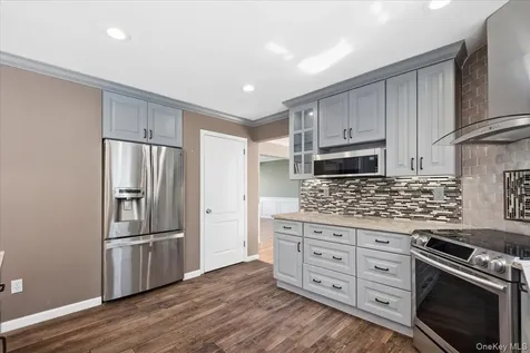 3060 Dahlia Court Yorktown Heights NY 10598