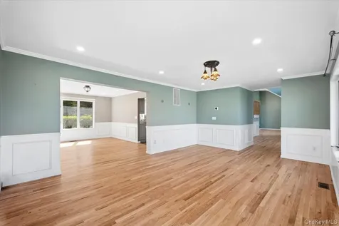 3060 Dahlia Court Yorktown Heights NY 10598