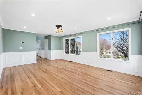 3060 Dahlia Court Yorktown Heights NY 10598