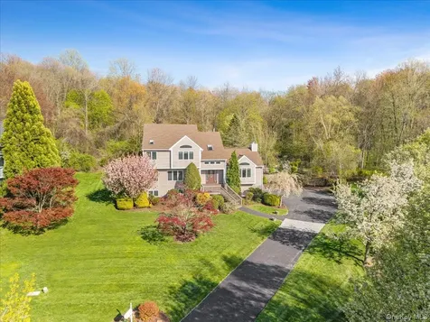 3060 Dahlia Court Yorktown Heights NY 10598