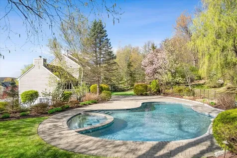 3060 Dahlia Court Yorktown Heights NY 10598