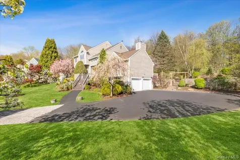 3060 Dahlia Court Yorktown Heights NY 10598