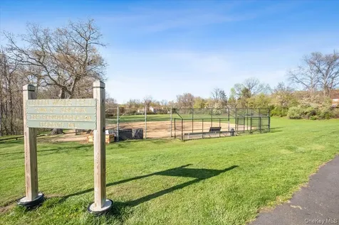 3060 Dahlia Court Yorktown Heights NY 10598
