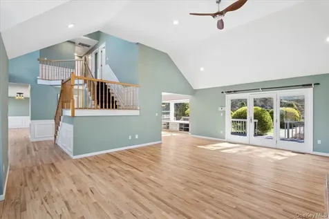 3060 Dahlia Court Yorktown Heights NY 10598