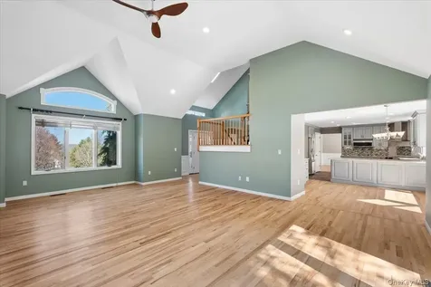 3060 Dahlia Court Yorktown Heights NY 10598