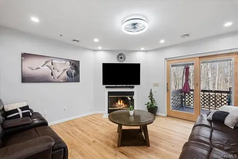 220 Sandpiper Court Yorktown Heights NY 10598