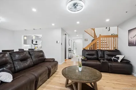 220 Sandpiper Court Yorktown Heights NY 10598
