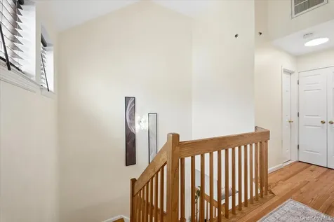 220 Sandpiper Court Yorktown Heights NY 10598