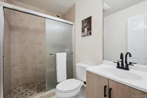 220 Sandpiper Court Yorktown Heights NY 10598