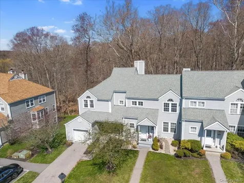 220 Sandpiper Court Yorktown Heights NY 10598