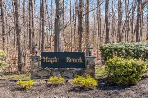 220 Sandpiper Court Yorktown Heights NY 10598