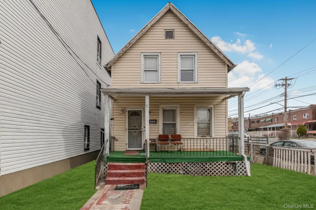 777 E 225th Street Bronx NY 10466