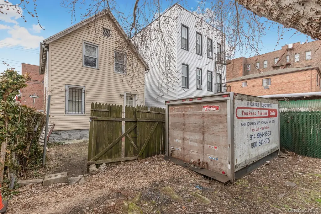777 E 225th Street Bronx NY 10466