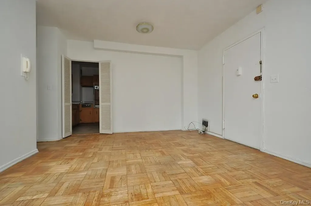 281 Garth Road Scarsdale NY 10583
