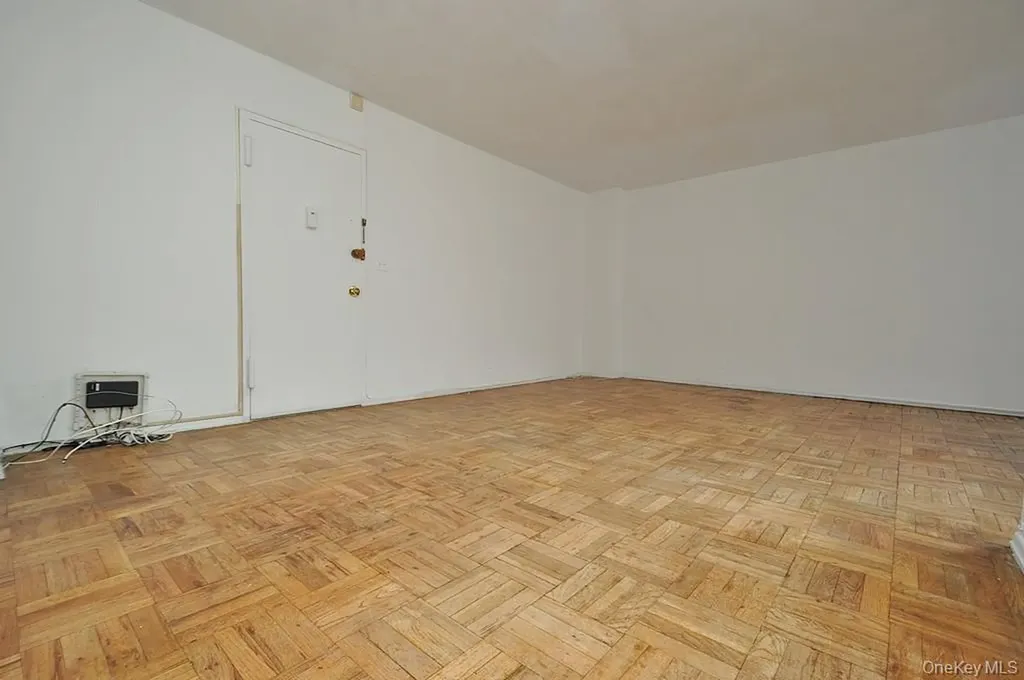 281 Garth Road Scarsdale NY 10583
