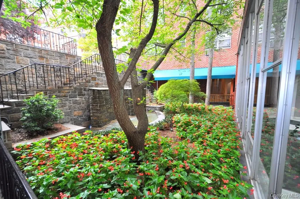 281 Garth Road Scarsdale NY 10583