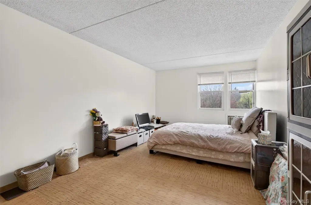 129 Concord Lane Middletown NY 10940