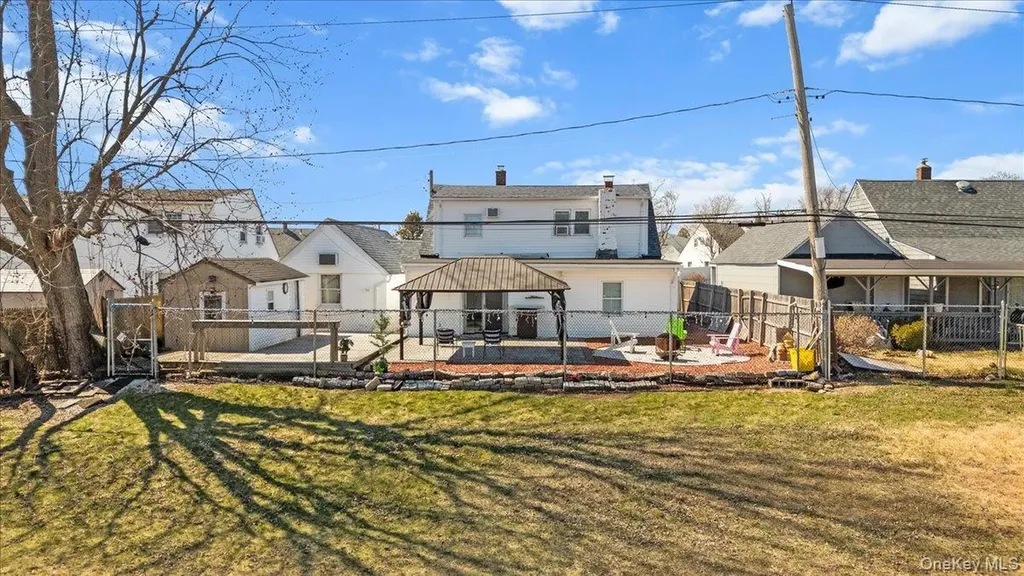 59 Slate Lane Levittown NY 11756